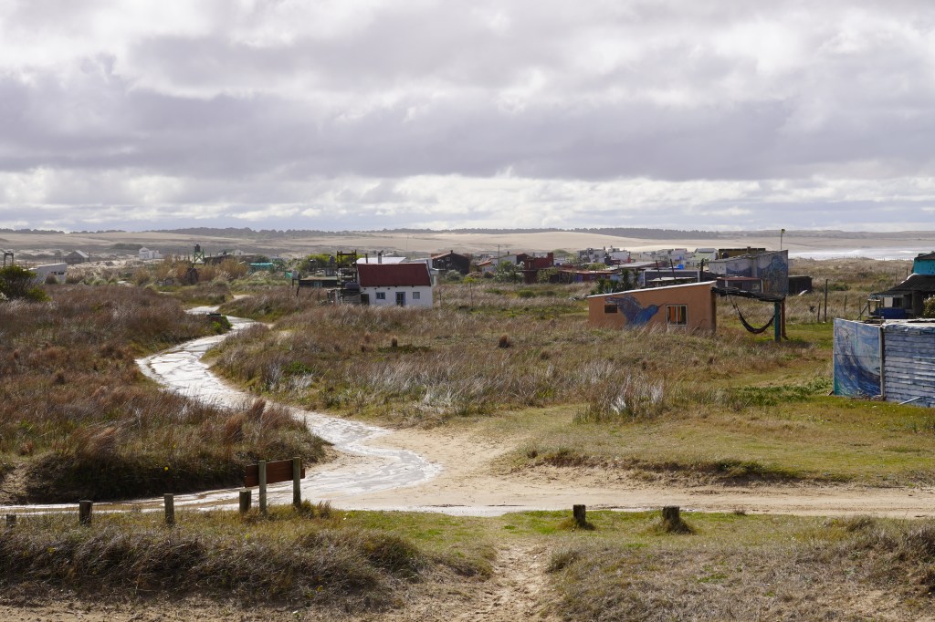 Roadtrip Along The Coast of Uruguay – Cheating On Rosi With a Rental&nbsp;Car